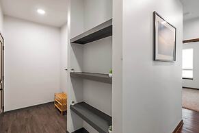 CozySuites at AYR