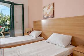 Odysseas Studios with Private Pool