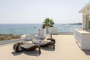Protaras Seafront Villa Alemar