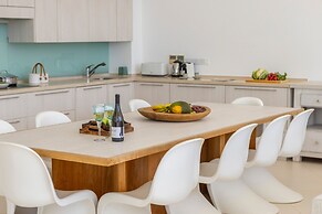 Protaras Seafront Villa Alemar