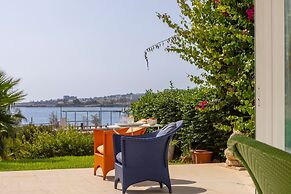 Protaras Seafront Villa Alemar
