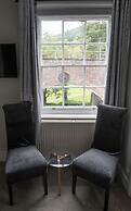VIaduct Guest House