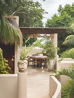 Padma Ha Retreats