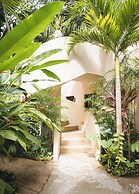 Padma Ha Retreats