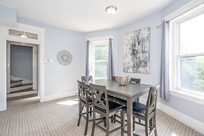 Queen City Suites 2 For 4