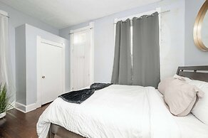 Queen City Suites 1 For 3