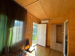 Wooden House Tsunda