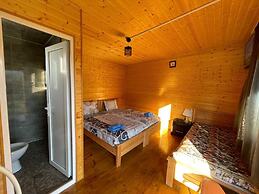Wooden House Tsunda