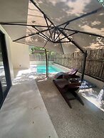 Great 3 Bedroom Apartment and Private Pool!