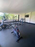 Great 3 Bedroom Apartment and Private Pool!