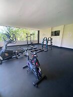 Great 3 Bedroom Apartment and Private Pool!