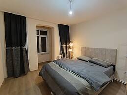 White Lotus Suites