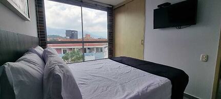 La 70 Laureles Condo cold AC