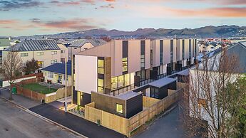 Modern & Spacious in Central CHCH-Unit 3