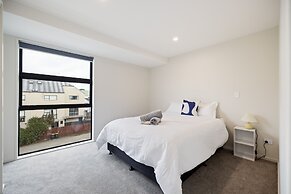 Modern & Spacious in Central CHCH-Unit 3