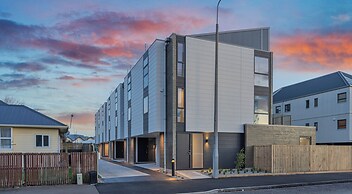 Modern & Spacious in Central CHCH-Unit 3