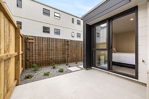 Modern & Spacious in Central CHCH-Unit 3