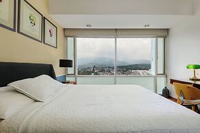 Scala Santa Fe - Modern Apt w pool