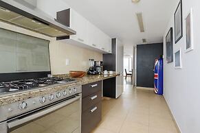 Scala Santa Fe - Modern Apt w pool