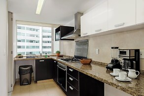 Scala Santa Fe - Modern Apt w pool