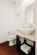 Scala Santa Fe - Modern Apt w pool
