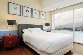 Scala Santa Fe - Modern Apt w pool