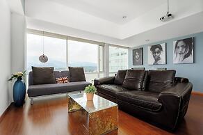 Scala Santa Fe - Modern Apt w pool