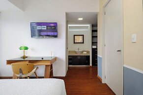 Scala Santa Fe - Modern Apt w pool