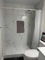 Ajax City Suite