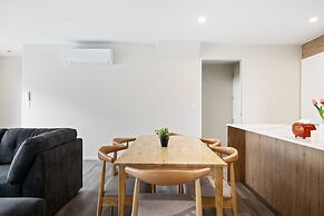 CBD Comfort Walk Everywhere-Unit 4