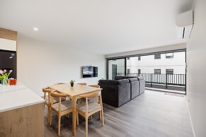 CBD Comfort Walk Everywhere-Unit 4