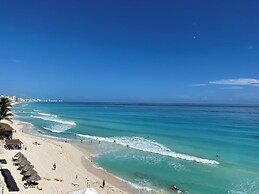 OvaCancun Apartments