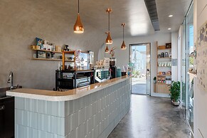 Unknown Coffee Inn