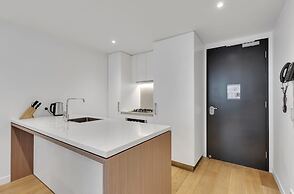 Fortitude Valley 1BRM with Skyline Views