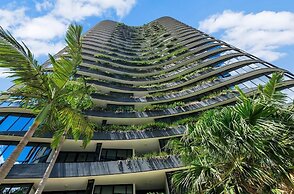Fortitude Valley 1BRM with Skyline Views
