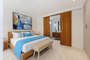 Villa Aroka 4 Bed Sea View KBR41