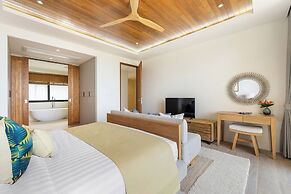 Villa Aroka 4 Bed Sea View KBR41