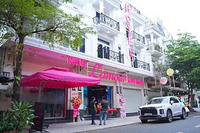 Hotel Lamour