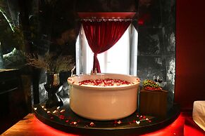 Hotel Lamour