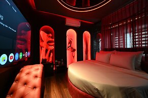 Hotel Lamour