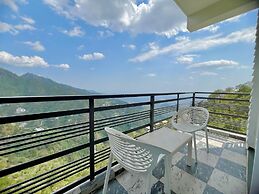 Hill Top Heaven By Elvora Hotels & Resorts