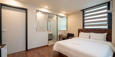 Billy Hotel