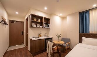 Billy Hotel