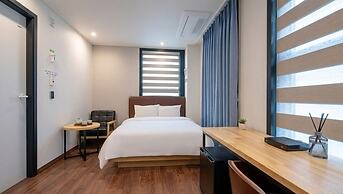 Billy Hotel