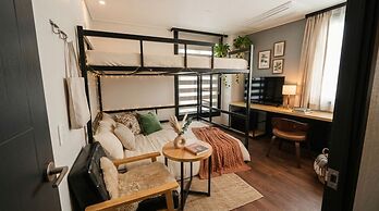 Billy Hotel