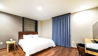 Billy Hotel