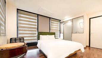 Billy Hotel