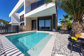 Villa Emma With Pool and sea view