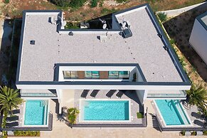 Villa Emma With Pool and sea view