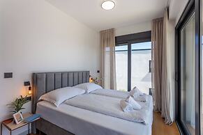 Villa Emma With Pool and sea view
